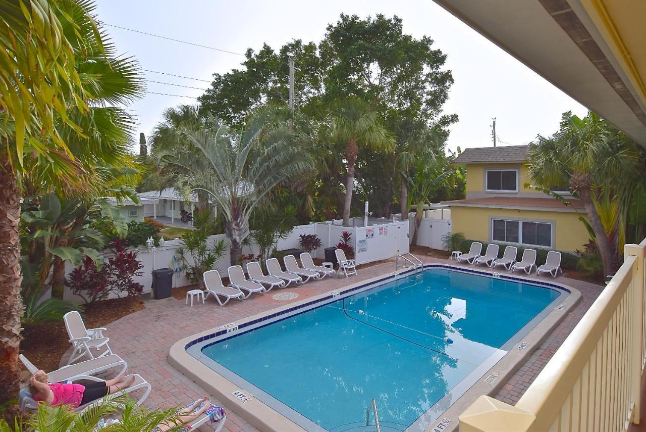 Appartamento Waves 18 St. Pete Beach Esterno foto