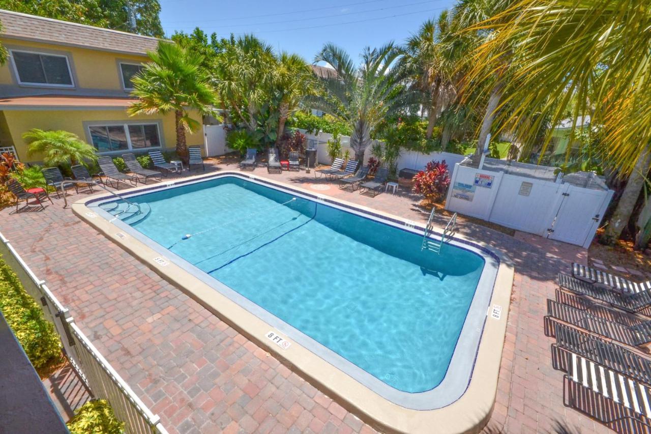 Appartamento Waves 18 St. Pete Beach Esterno foto